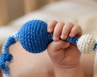Ball-Knot crochet Rattle, Handmade rattle toy, Gift for baby boy, First toys, Teething toy, Blue - White stripy