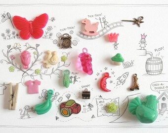 Tulip I Spy trinkets set, I spy bag bottle filler, Cartoon buttons beads charms pendants miniatures findings , 1-4cm, Set of 20