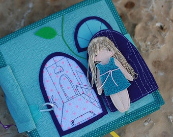 Dollhouse with felt "paper" doll, TomToy quiet book for girls, Fabric Felt doll house, 20x20cm, Custom 2-12 pages