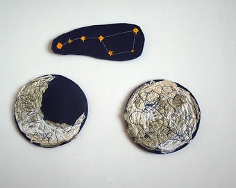 Moon felt playset, Homeschool Classroom material, 9 cm moon, Set of 3 pieces