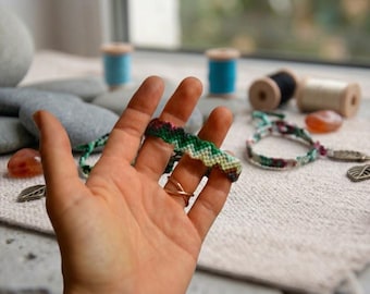 Hand woven Friendship Bracelet Gal