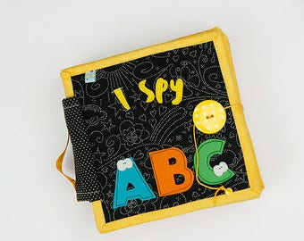 I spy ABC quiet book, fun learning alphabet, First ABC book, Fabric book, Letters with matching I spy trinkets, 17x17cm, 12 pages