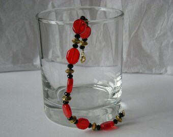 Red and Black Glass Bead Bracelet