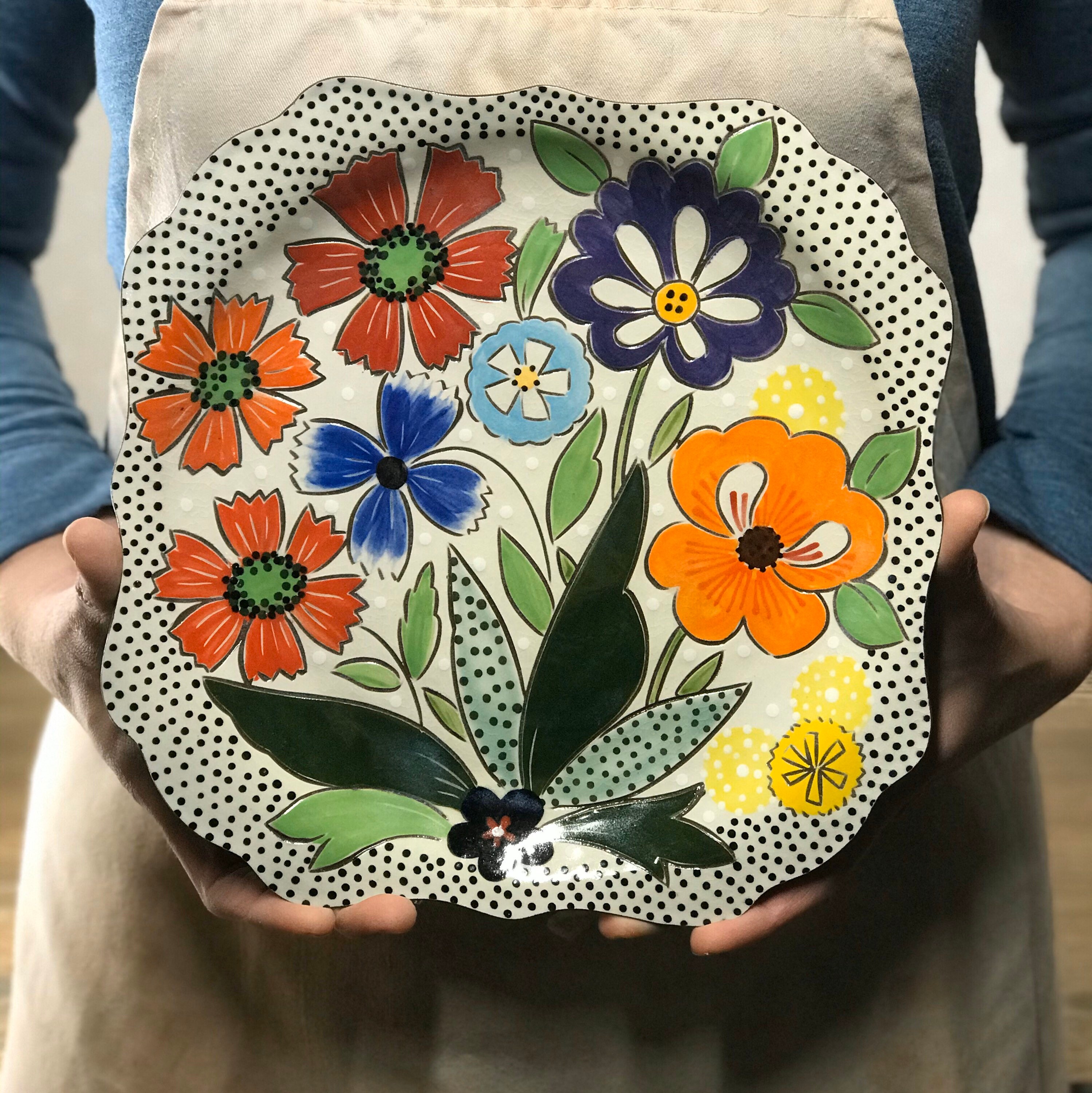 Square Dinner Plate with Pollen Pattern