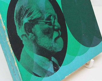 Freud And Post Freudians Psychology Book Vintage Books Paperback 1960s, Blue Factual guide
