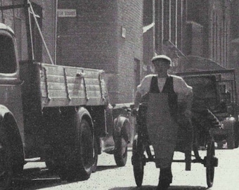 Borough market London, Southwark 1950s vintage Print B & W photograph Vintage ephemera London Landmarks