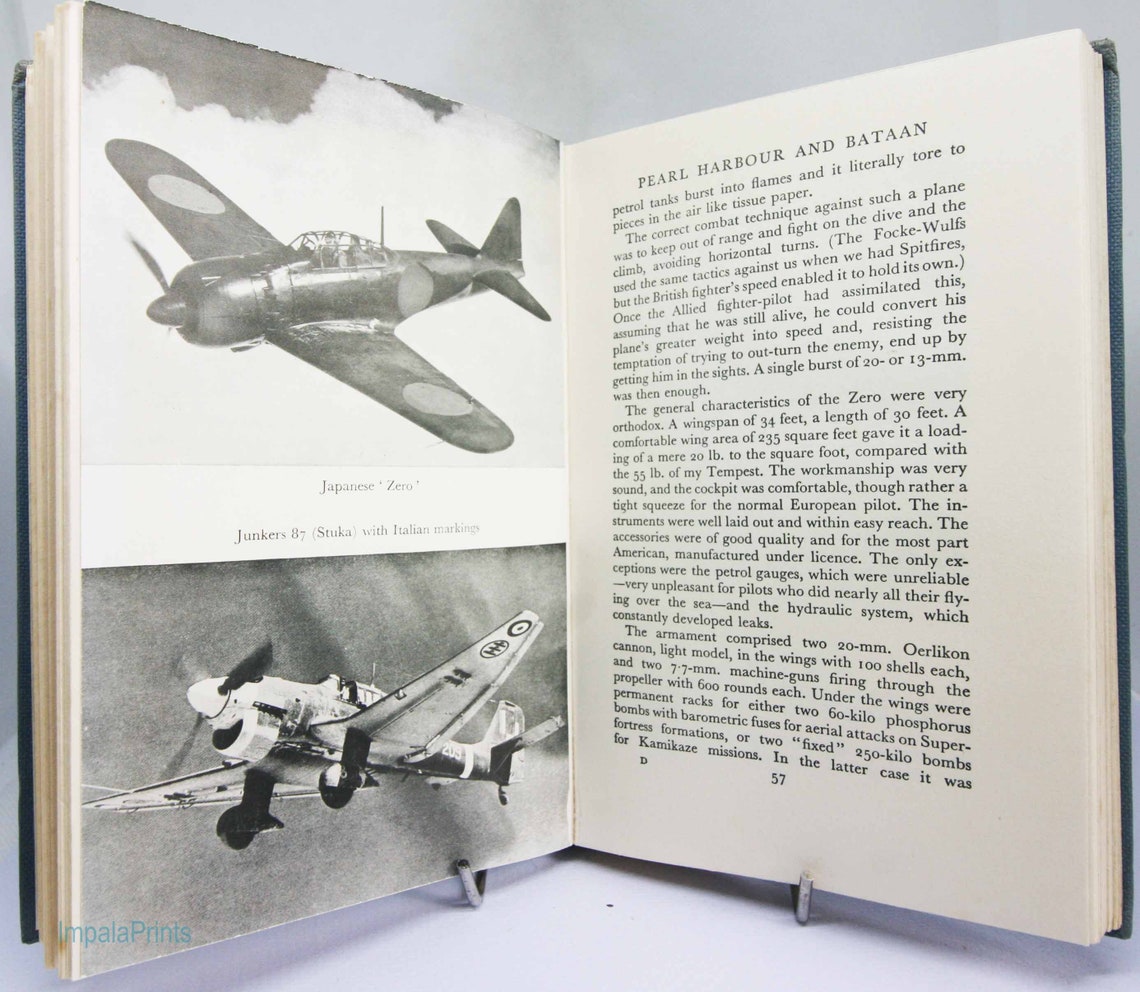 Pierre Clostermann Air combat Biography Flames in the Sky 1953 World War Two aviation Aircraft Vintage book Wartime flight Military RAF, foto 4 de 5