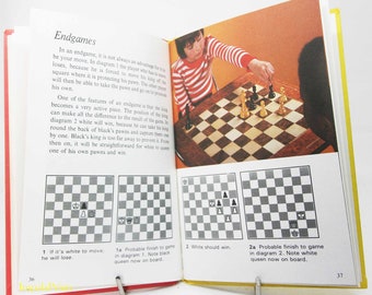 Aprende sobre ajedrez. Libro infantil clásico de tapa dura. Guía de ajedrez. Libro clásico.