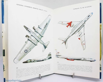 Aviation book 1972 Illustrated aircraft nook Aviation book illustrated and spotters guide aircraft vintage