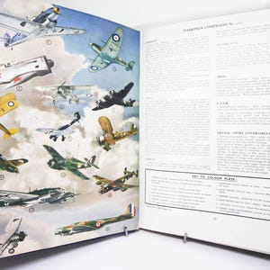 Guide des avions vintage 1942 Avions des puissances combattantes Livre d&#39;aviation illustré et guide des avions d&#39;observation vintage