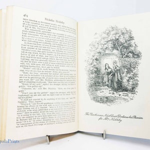 Vintage book Nicholas Nickleby by Charles Dickens Green 1930 antique Illustrated Vintage Hardback old book gift Antiques