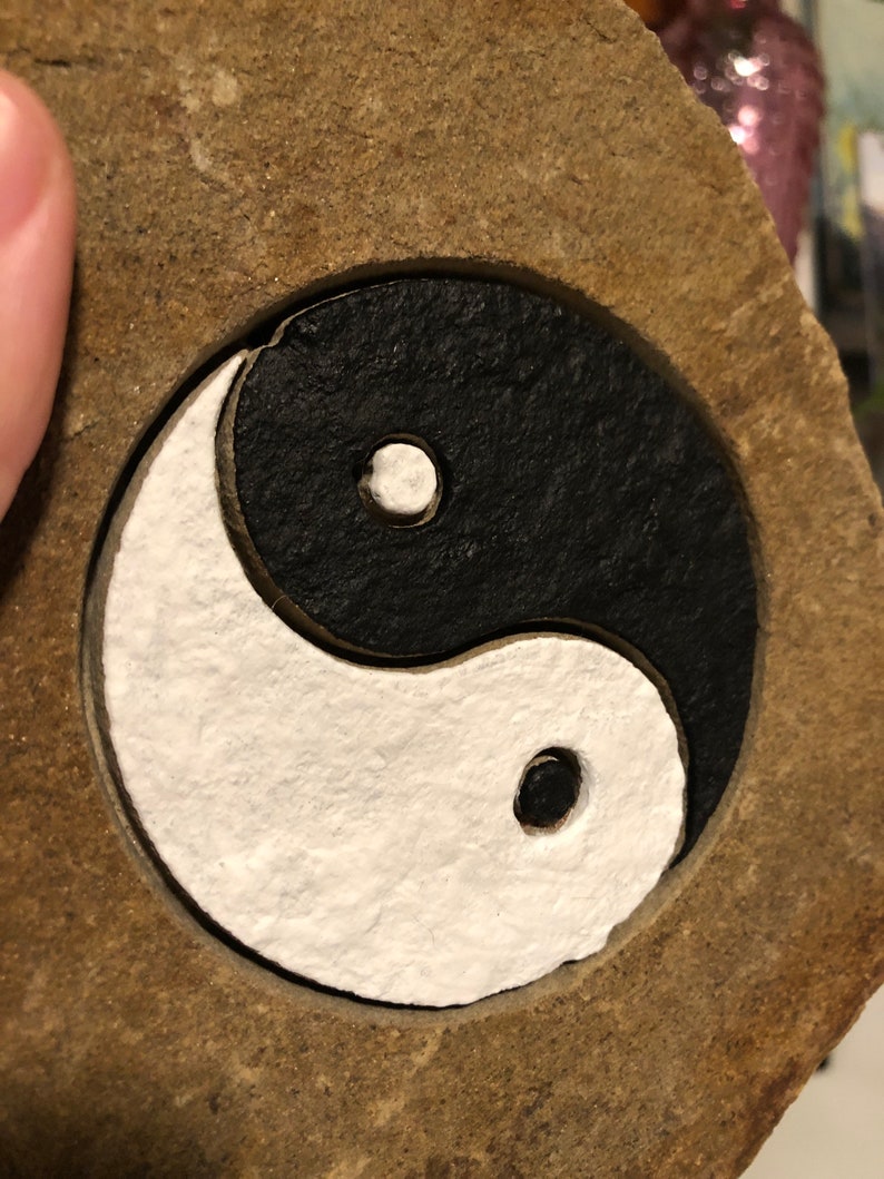 Yin & yang symbol engraved flagstone home decor art image 6