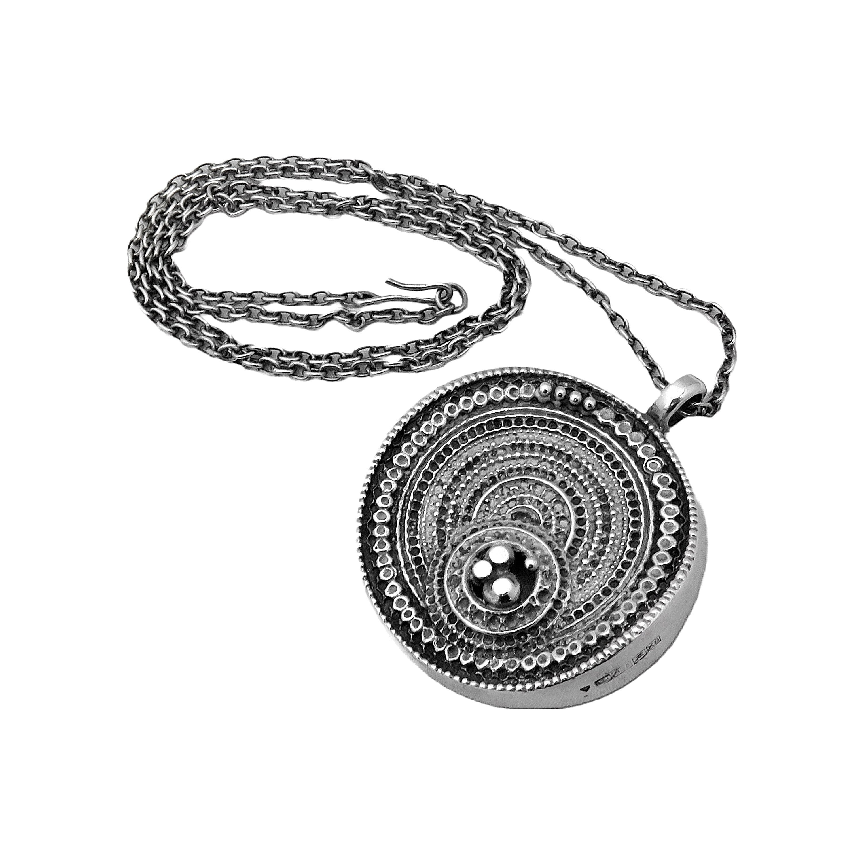 Jorma laine jewelry - Etsy 日本