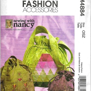 McCall&#39;s 4884     Draw String &quot;Hobo&quot; Bags    Uncut   C2005