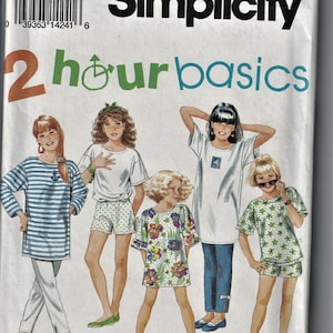Simplicity 8501     Girls/Chubbies Pants, Shorts, Top in Two Lengths   Size 7-14   UNCUT
