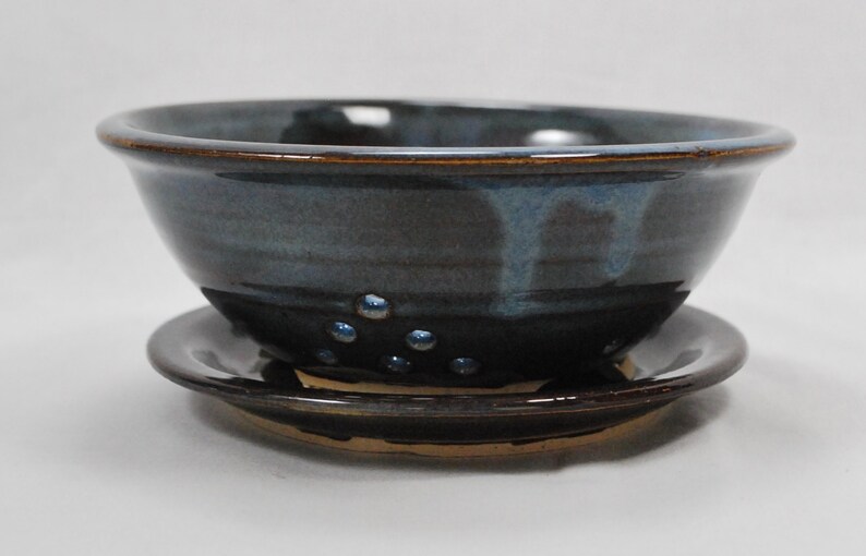 Brown Berry Bowl