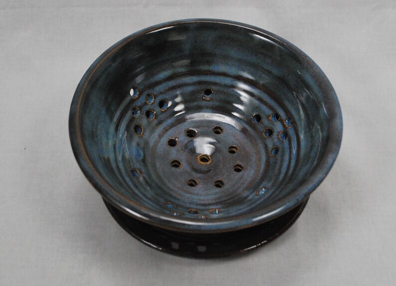 Brown Berry Bowl