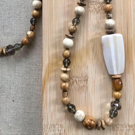 Agate Shell Necklace, Natural Earthy Folk Art Design