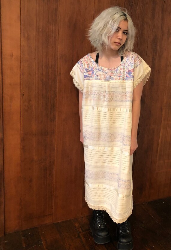 Beautiful Vintage Pastel Mexican Smock Dress - image 8