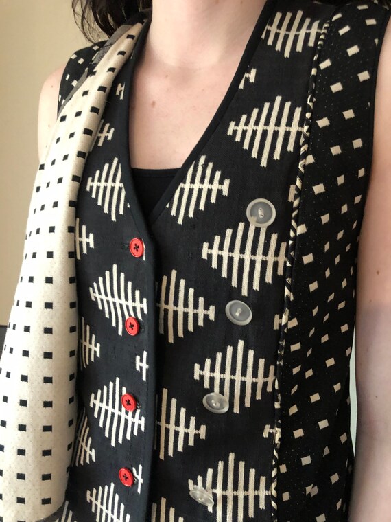 Traditional Native American patterned double brea… - image 4