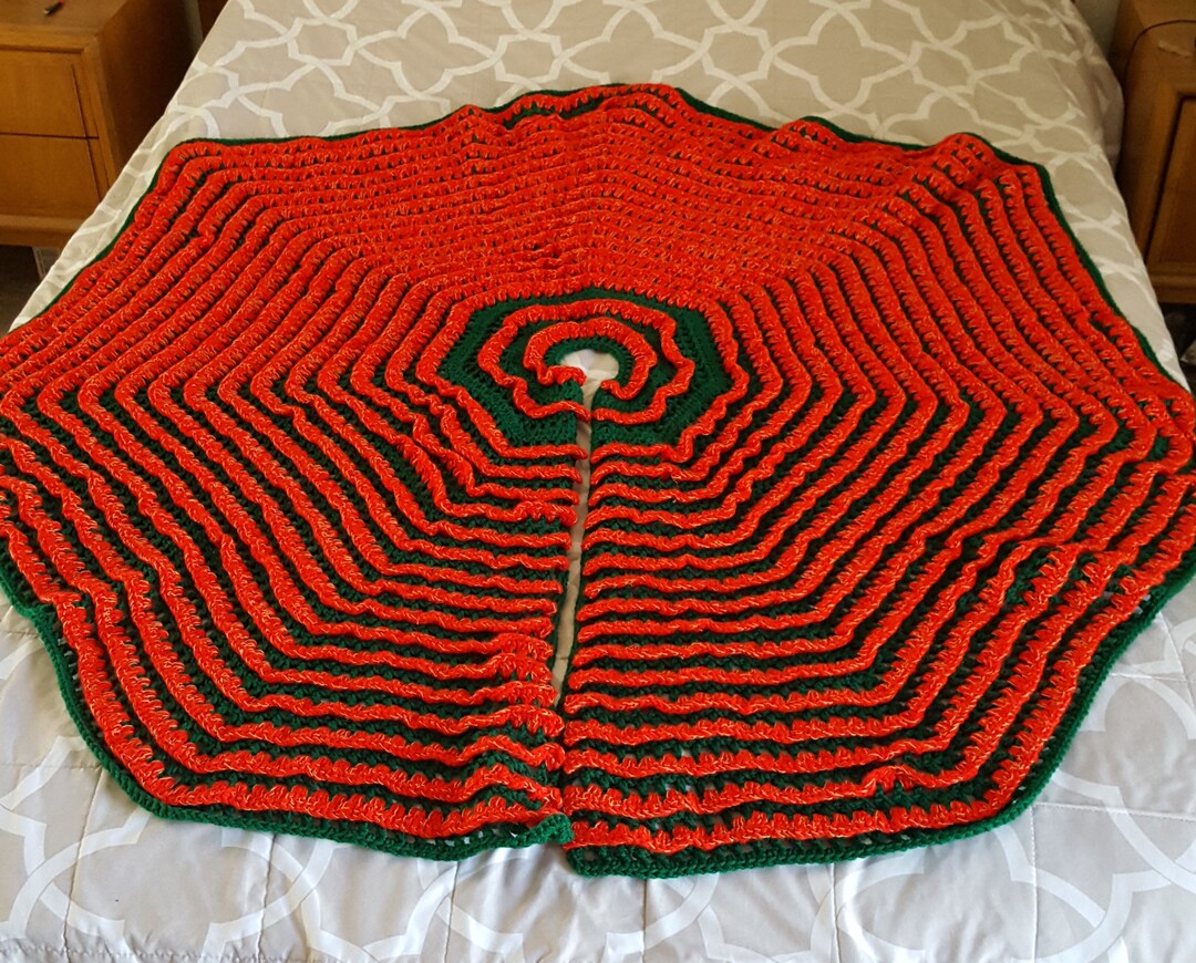 Large Vintage Crochet Christmas Tree Skirt Hand Made Red & Etsy