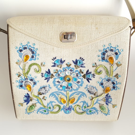 Jeweled Flowers! Vintage Box Purse with Sequins R… - image 2