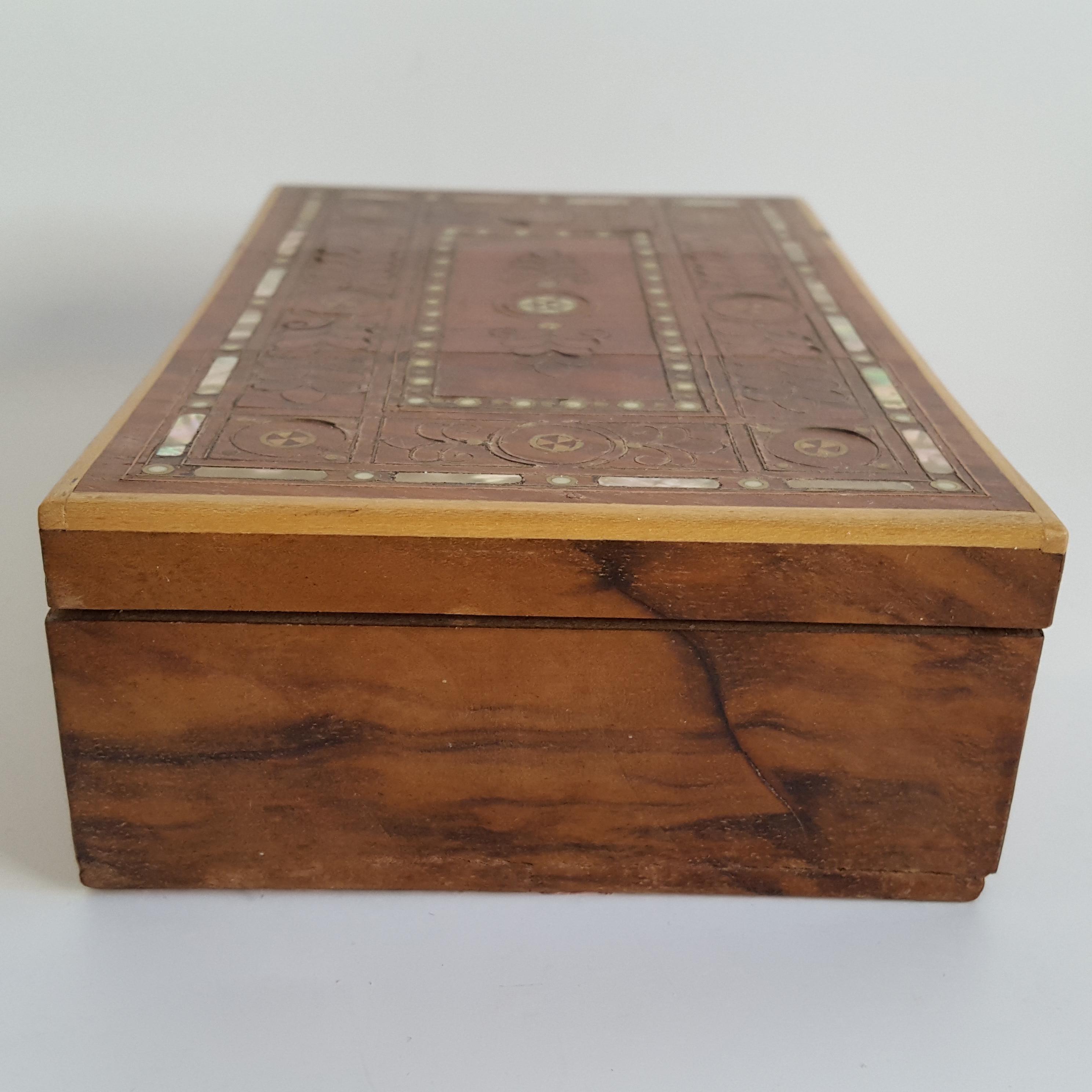 Inlaid Mother of Pearl! Vintage Wooden Trinket Jewelry Box 4.5"x7" - Etsy