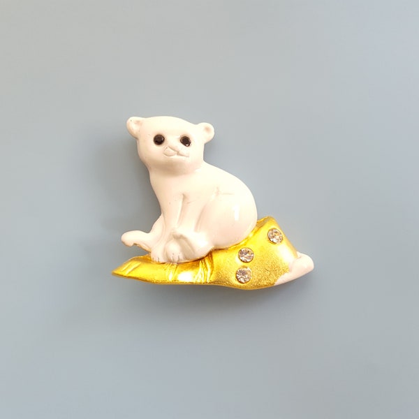 Polar Bear Cub! Vintage Brooch Pin by Danecraft Rhinestones Iceberg