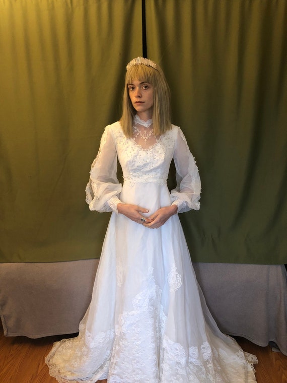 Dreamy 1970s vintage wedding dress