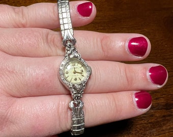 Vintage Benrus 14K guld och diamanter damarmbandsur, vitt guld, art déco, stretcharmband, håller tiden, uppdragbar, mekanisk klocka