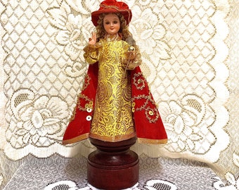 Vintage 1930s Italian Solid Wood Infant of Prague/ Baby Jesus Christmas Decor/ Holy Family/ Infant Jesus/ Blessing/ Favors