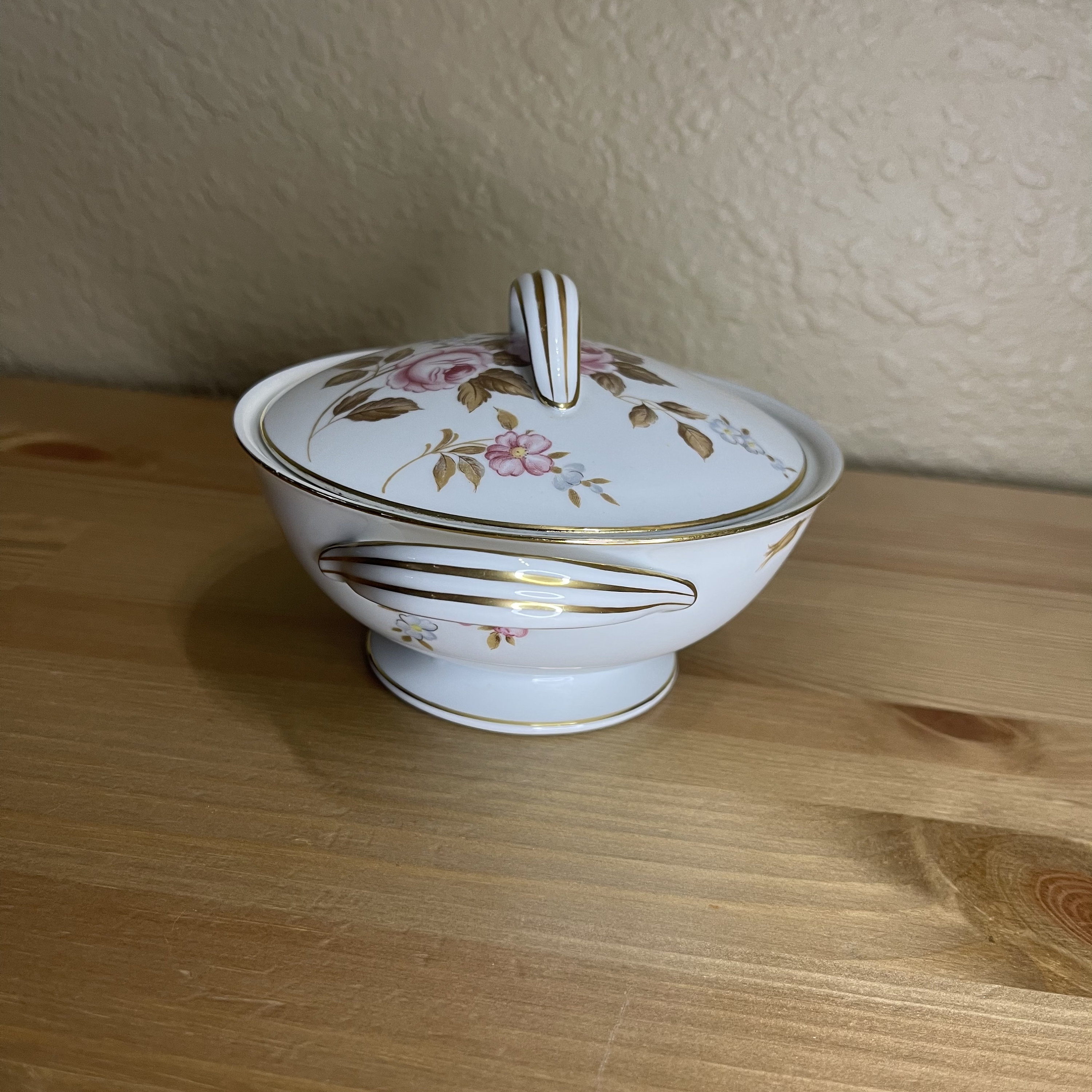 Vintage 1950's Noritake China Rosilla Lidded Sugar Bowl, Small