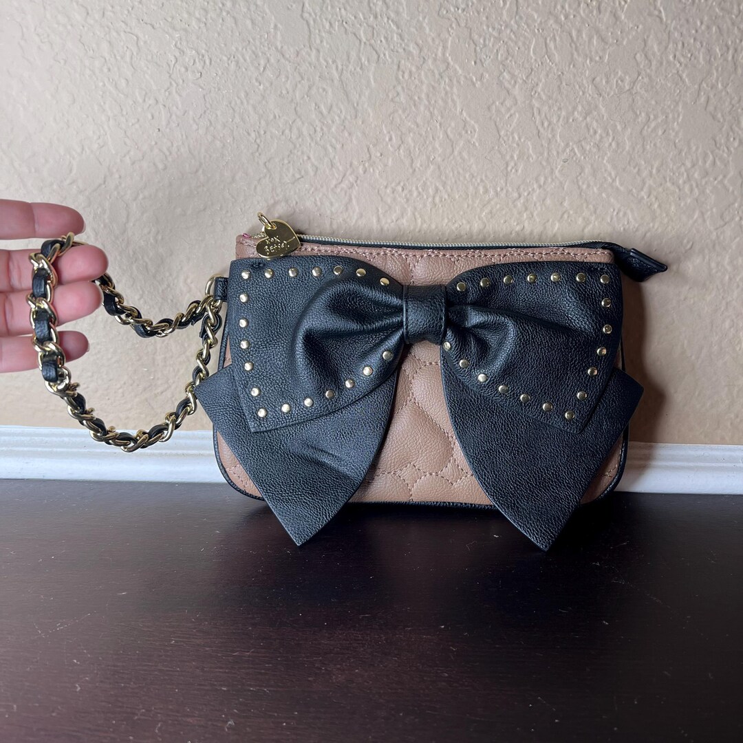 Retired Betsey Johnson Wristlet Purse W Large Bow, Grommets, Bag