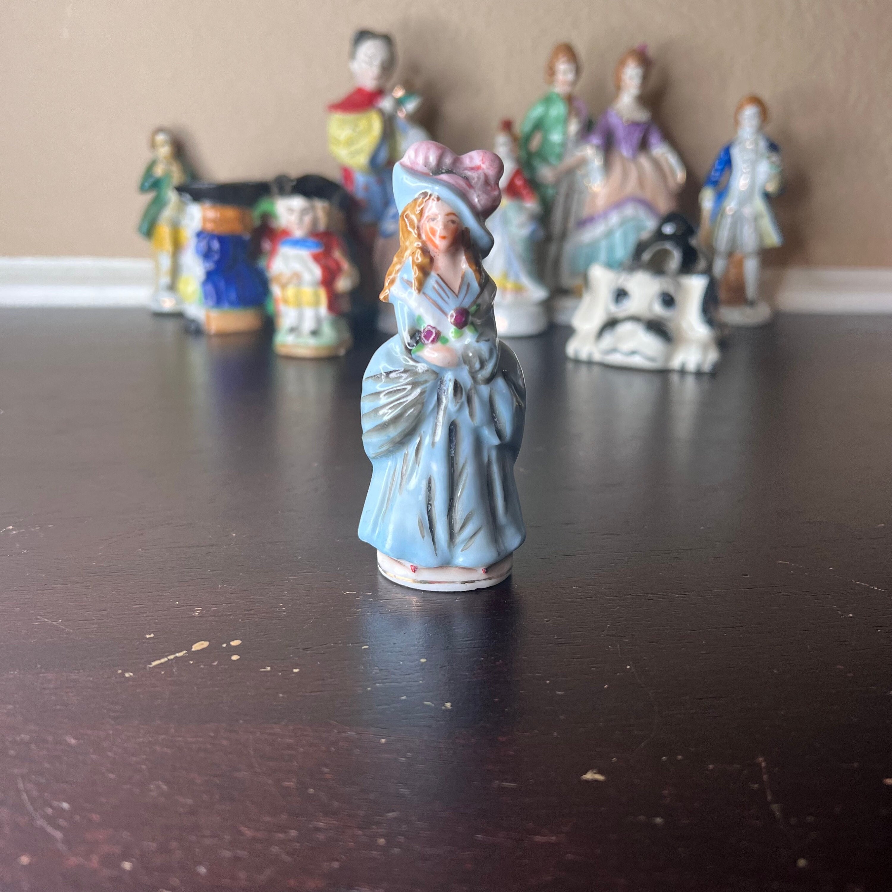 【MIOJ】鉄道模型（made in occupied Japan） Vintage Made in Occupied Japan Victorian Lady Figurine, MIOJ