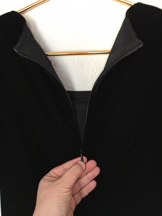 JS Collections Full Length Black Gown with Quarte… - image 7