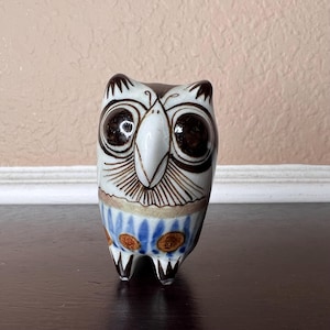 Vintage Jorge Wilmot Tonala Owl, Mexican Folk Art, Stoneware Pottery, Artist Signed, Small Figurines, Knick Knacks, Wisdom, Primitive, 1970s
