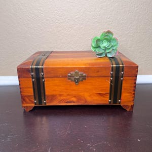 Cedar Chest 1950 - Etsy