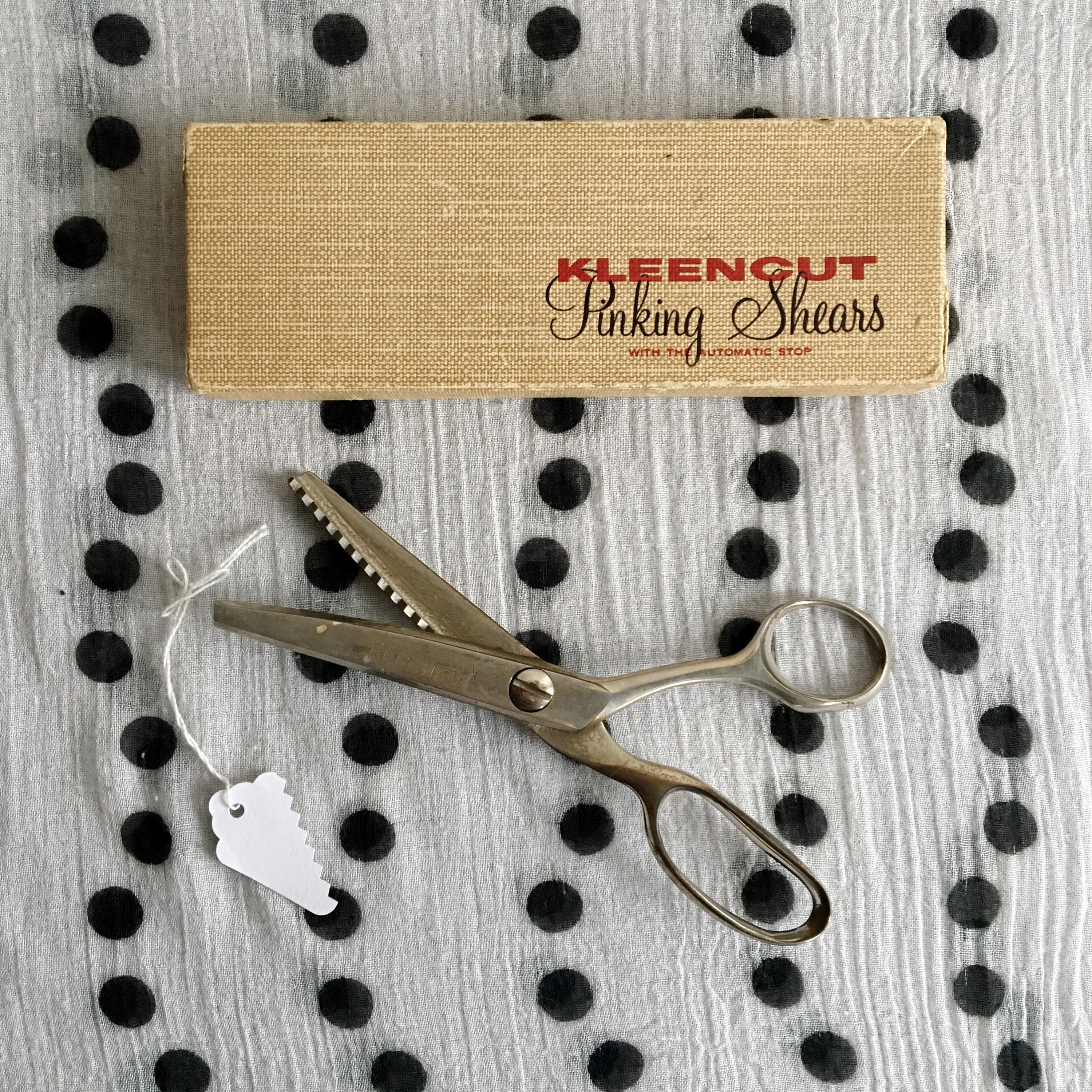 Vintage 1950's Deluxe Kleencut USA Pinking Shears, the ACME Vintage 1950's Deluxe Kleencut USA Pinking Shears, the ACME