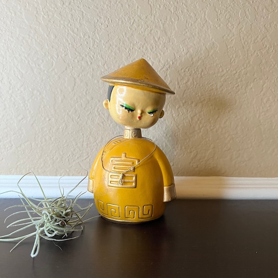 Vintage Mid Century Papier m ch Bobblehead Kokeshi Doll Piggy