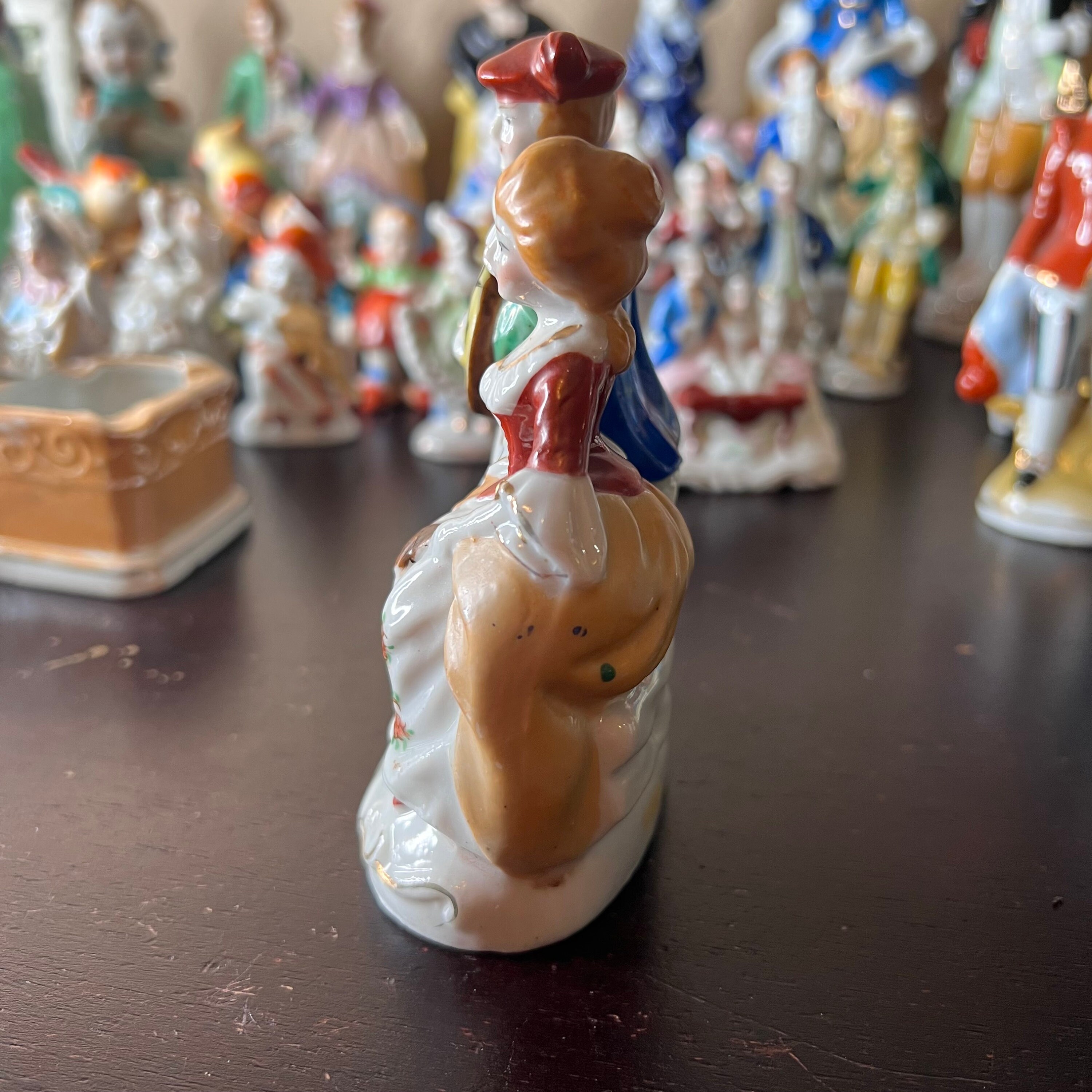 Vintage 1940's Made in Occupied Japan Colonial Couple Figurine