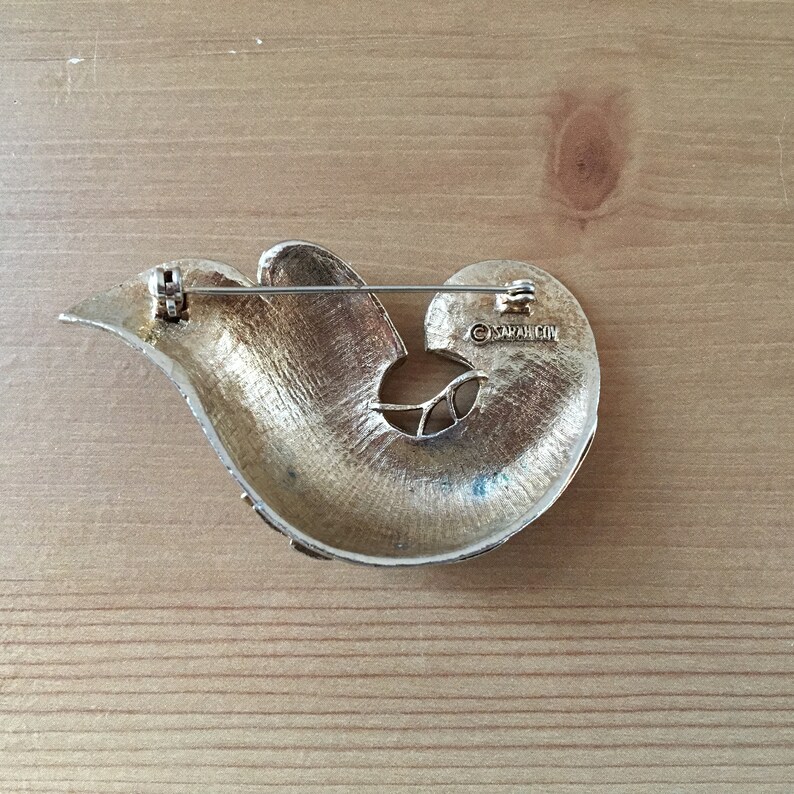 Vintage Sarah Coventry Gold Tone FloraBranch Swoop Brooch