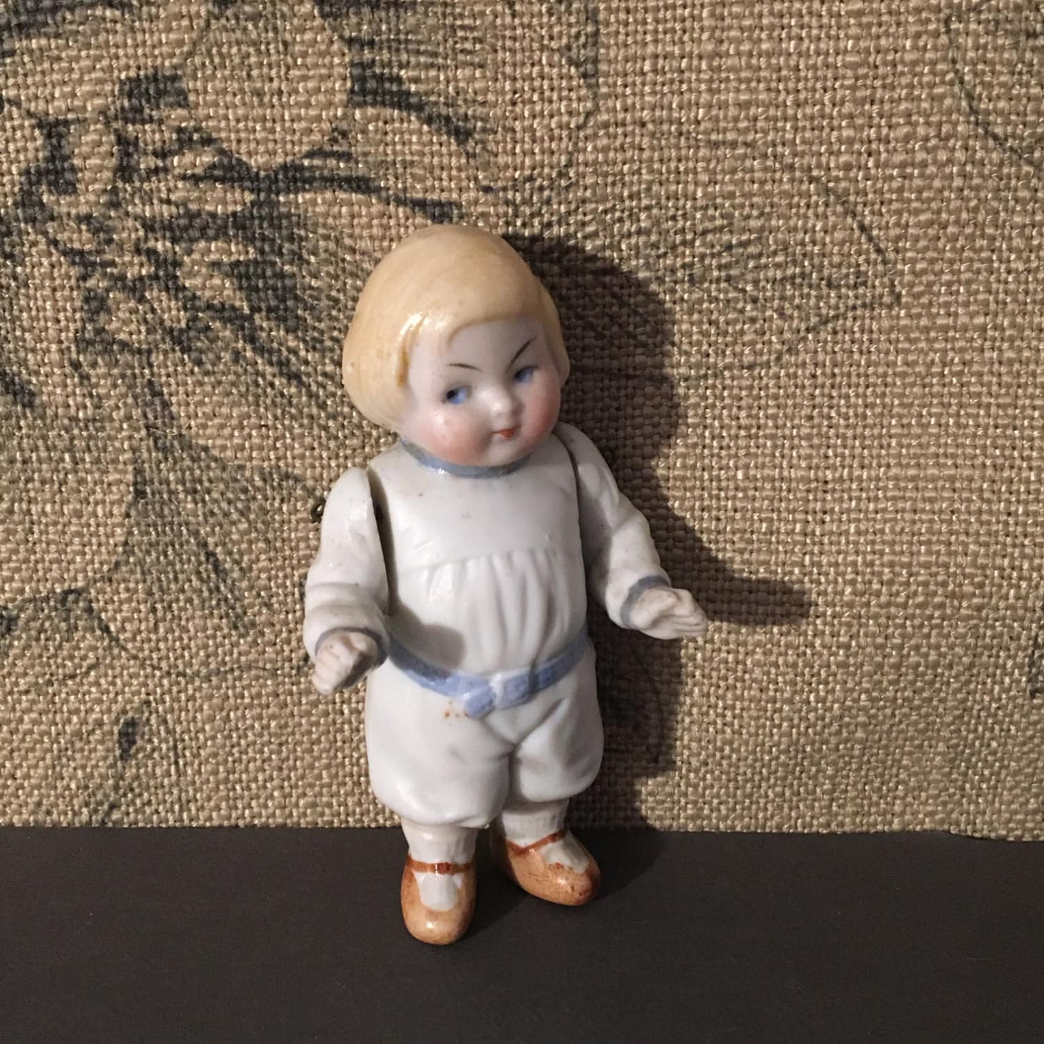 * vintage doll ୨୧ * 陶器製 愛らしい 男の子の フィギュア CD Kenny Co. Germany Bisque Boy in Blue Jumpsuit and Swivel
