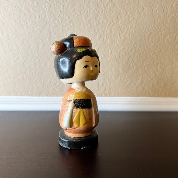 Vintage Japanese Paper Mâché Bobble Head Doll, Geisha Girl, Japanese Toys,  Japan Vintage, Paper Clay, Kimono, Traditional Japan, Collectible 