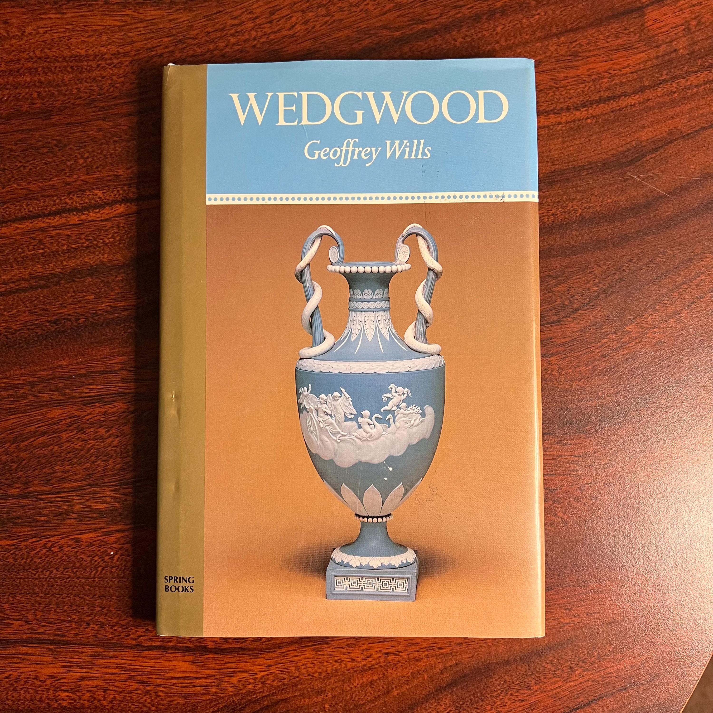 Wedgwood by Geoffrey Wills (1980 Hardcover) – Illustrated History