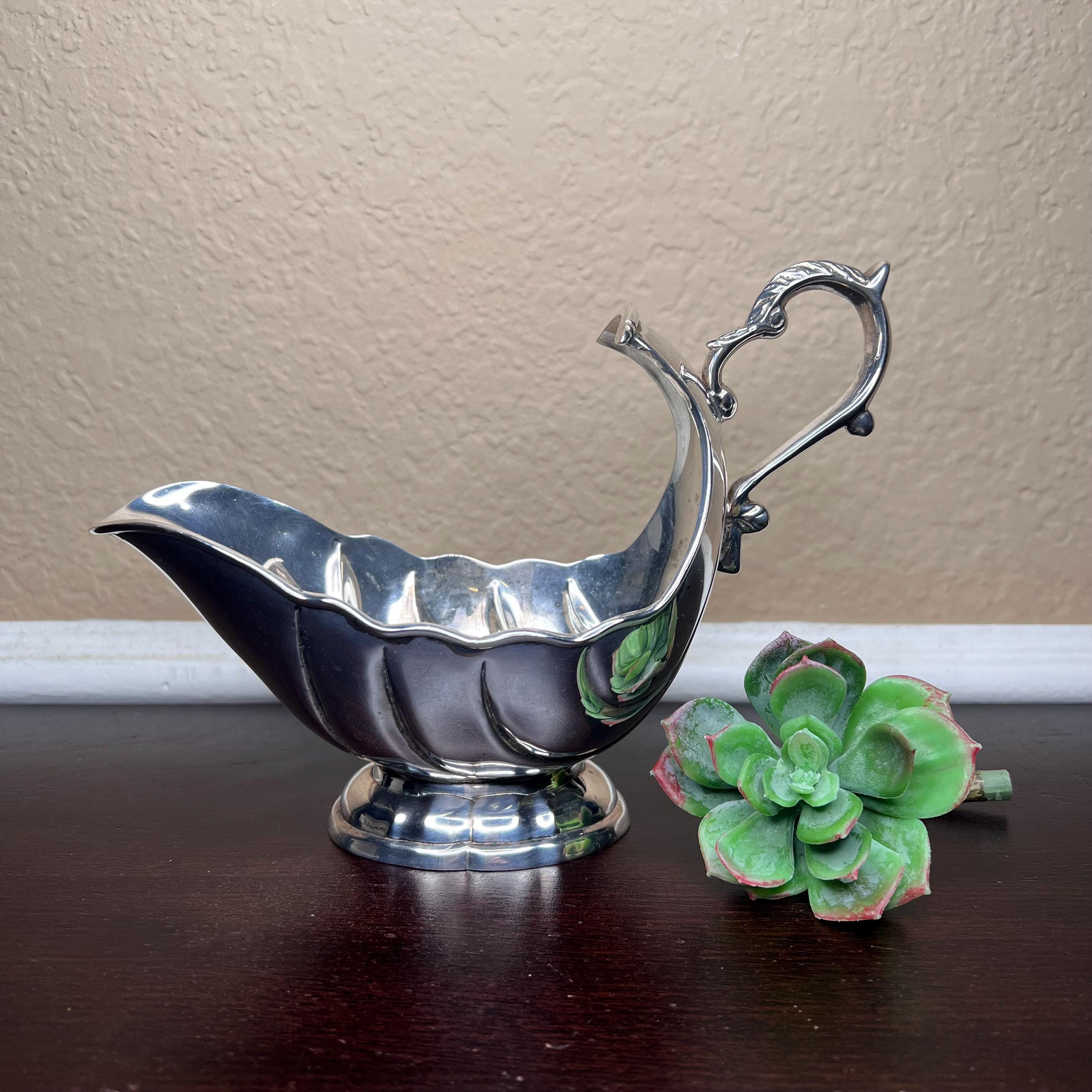 Vintage 1950's Silverplate Gravy Boat, Scallop Design, Seafood