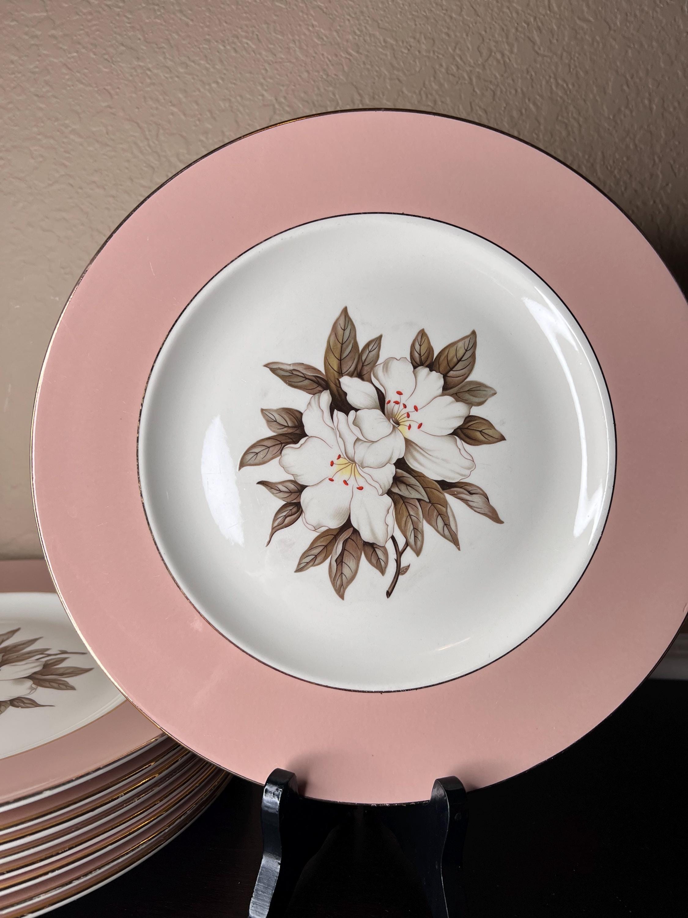 * antique plate ୨୧* フラワーレリーフ アンティークプレート Vintage Midcentury Sevron Fair Lady Dinner Plate, American Pottery
