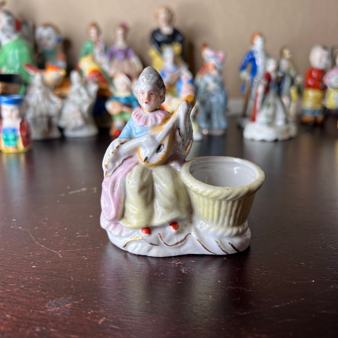 Vintage 1940's Made in Occupied Japan Colonial Lady Toothpick Holder