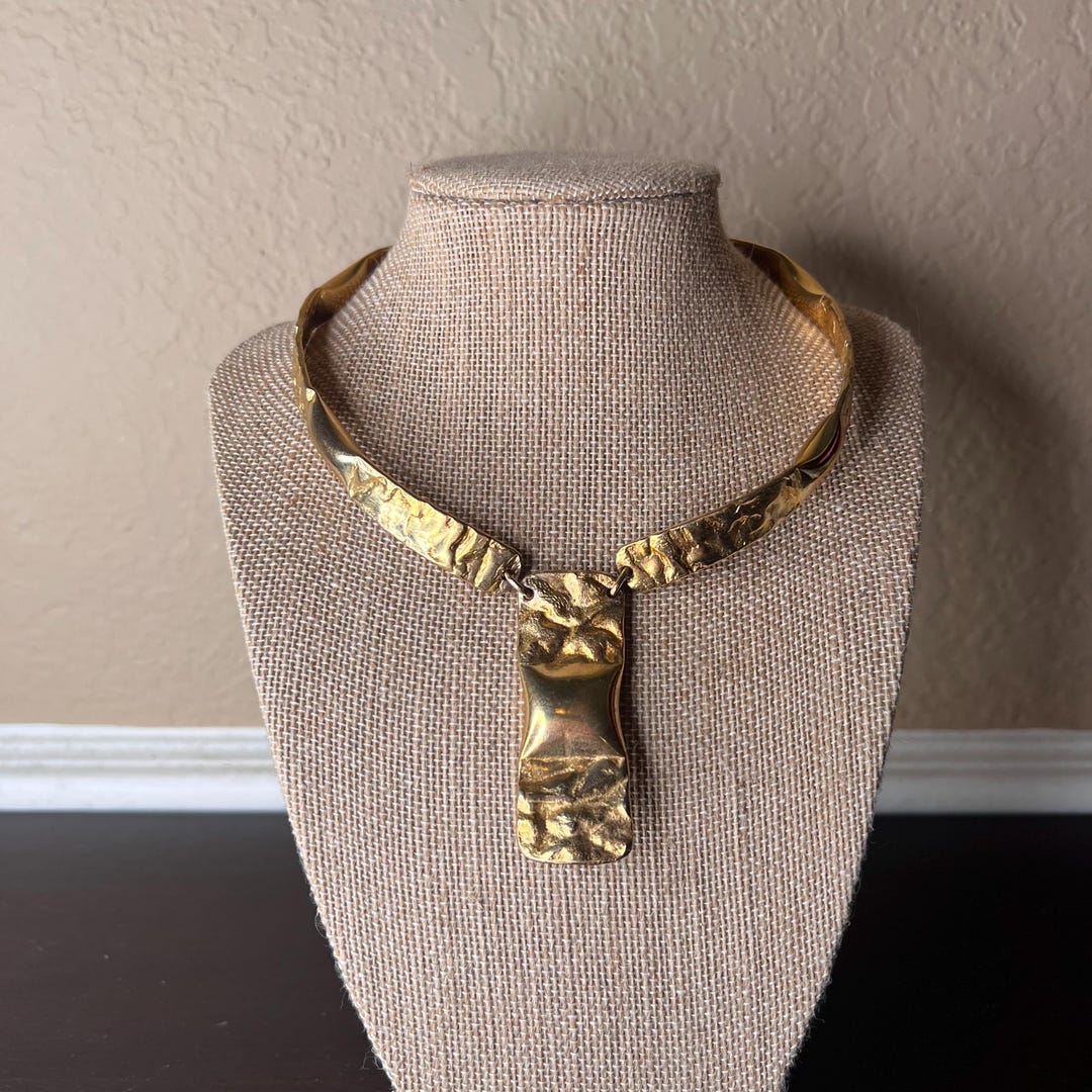 Signed Gold Tone Brutalist Style Choker Necklace main image 0