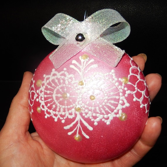 Ball Christmas Tree Decorations,Unique Hand Painted 3 D Lace imitation,Non-Breakable,Non-Glass,Non-Toxic acrylic paint,Exclusive drawing