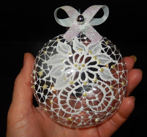 Ball Christmas Tree Decorations,Unique Hand Painted 3 D Lace imitation,Non-Breakable,Non-Glass,Non-Toxic acrylic paint,Exclusive drawing